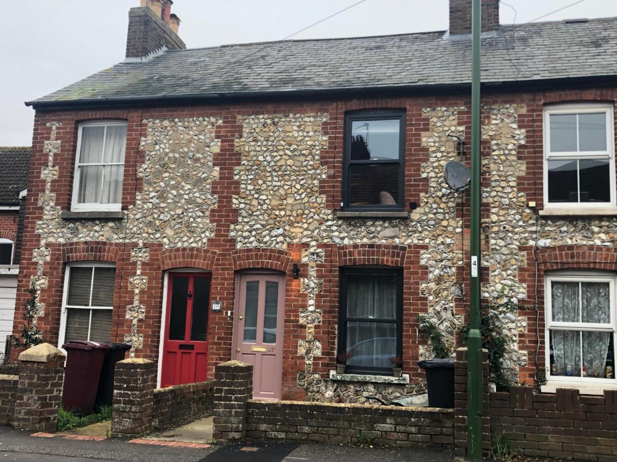 Boutique Home Near Chichester Centre Exterior photo
